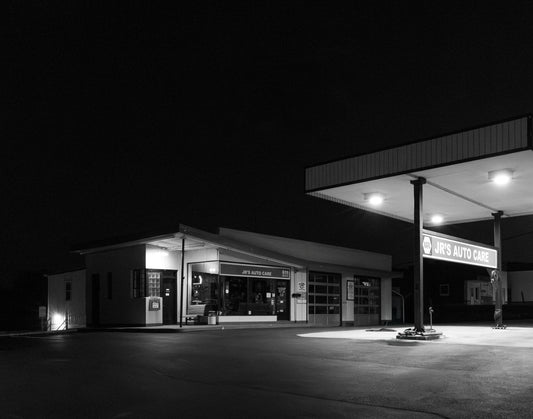 JR's Garage By William Bare